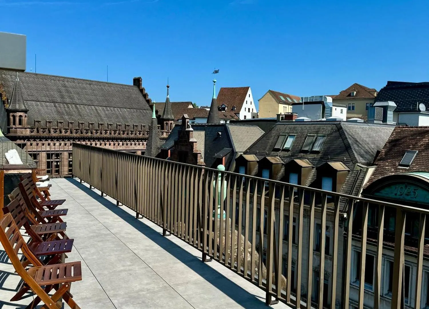 Exclusive Rooftop Duplex Penthouse - 200Sqm - 280 Panoramic Views - Downtown Basilea Appartamento