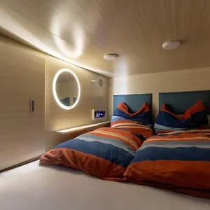 Mue Cubes - Capsule Capsule hotel