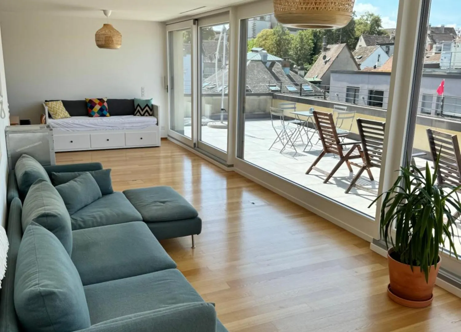 아파트 Exclusive Rooftop Duplex Penthouse - 200Sqm - 280 Panoramic Views - Downtown 바젤 스위스